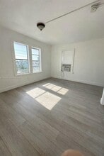 967 SW 5th St in Miami, FL - Building Photo - Building Photo