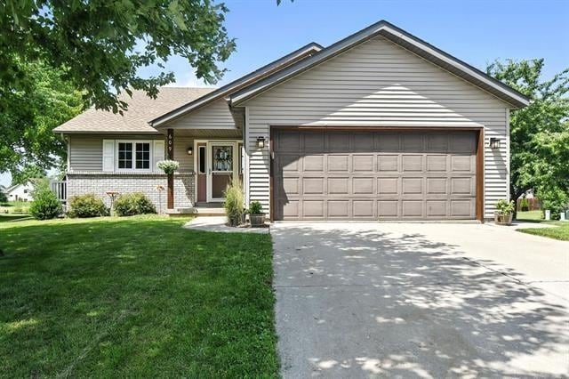 property at 609 N Woods Edge Dr