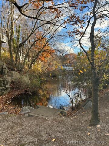 38 Putnam Green in Greenwich, CT - Building Photo - Building Photo