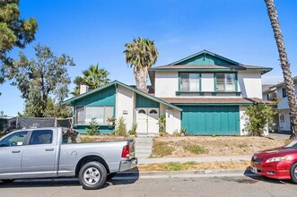 2185 Via Sonora in Oceanside, CA - Building Photo - Building Photo
