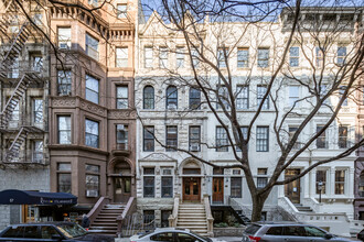 55 W 76th St in New York, NY - Building Photo - Primary Photo