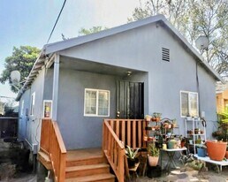 444-448 20th St in Richmond, CA - Building Photo