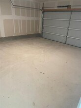 7347 London Ml in San Antonio, TX - Building Photo - Building Photo