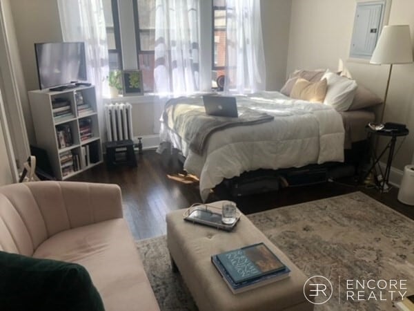 66 Queensberry St, Unit 416 in Boston, MA - Building Photo