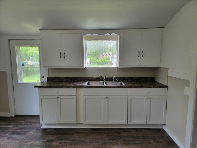 807 Allen St in South Bend, IN - Building Photo - Building Photo
