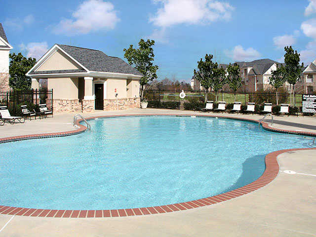 Lakeside Villas in Hampton, GA - Foto de edificio - Building Photo