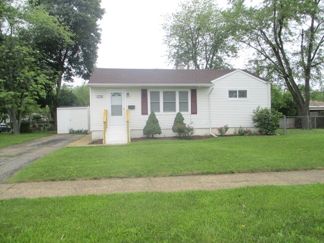 property at 1738 Ballentine St
