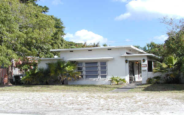 508 NE 7th Ave in Fort Lauderdale, FL - Foto de edificio