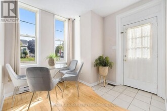 22 Maple Ave in Smiths Falls, ON - Building Photo - Building Photo