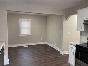 1878 Sequoia St in Cuyahoga Falls, OH - Building Photo - Building Photo