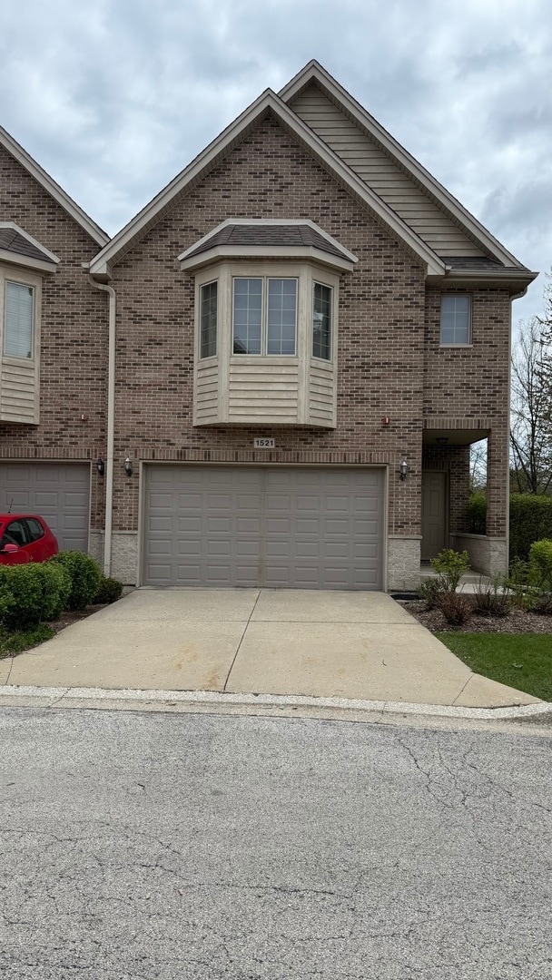 property at 1521 Stonegate Manor