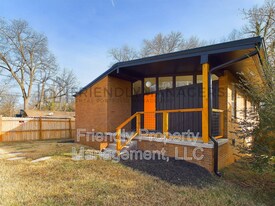 304 Hobson St in High Point, NC - Building Photo