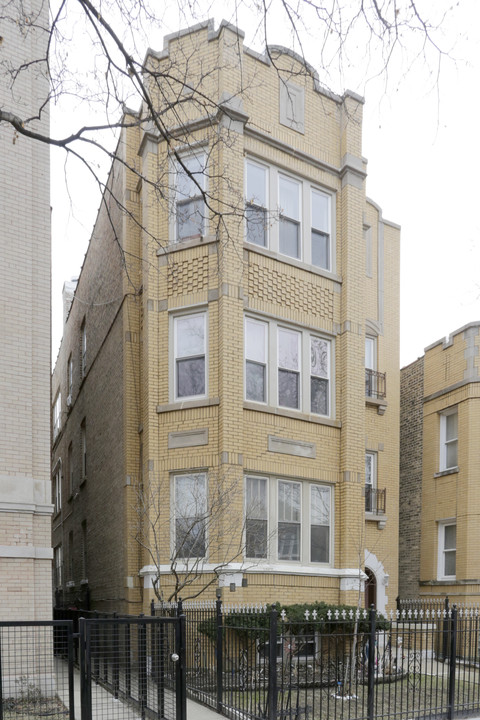 6239 N Fairfield Ave in Chicago, IL - Building Photo