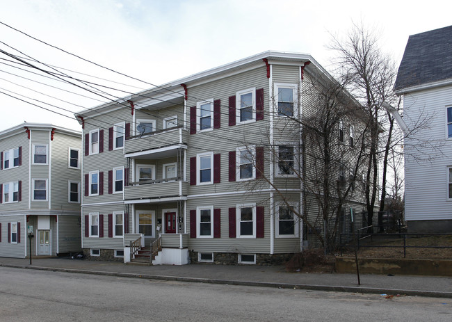 215 Wilson St in Manchester, NH - Foto de edificio - Building Photo