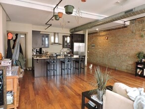 641 Walnut St in Cincinnati, OH - Building Photo - Building Photo