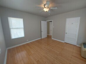 455 Eleanor Ave in San Antonio, TX - Building Photo - Building Photo