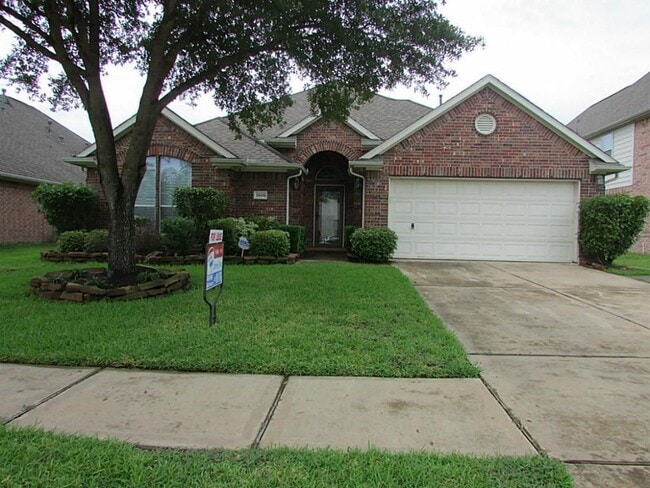 property at 2606 Sun Flare Ln