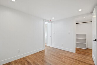 1105 Stanford Ave in Redondo Beach, CA - Building Photo - Building Photo