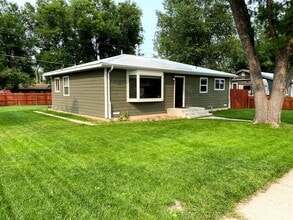 180 Adams St in Lander, WY - Building Photo - Building Photo