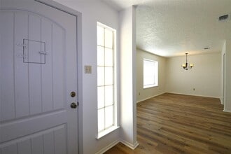 18811 Pine Trace Ct in Humble, TX - Building Photo - Building Photo