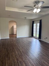 2319 Shady Tree Ln in Conroe, TX - Building Photo - Building Photo