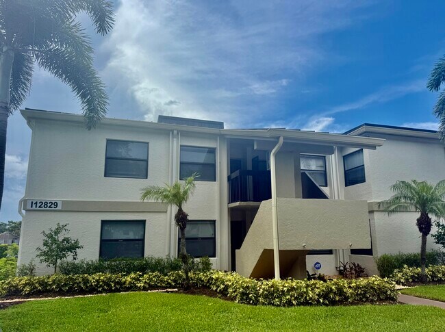 12829 Briarlake Dr in West Palm Beach, FL - Building Photo - Building Photo