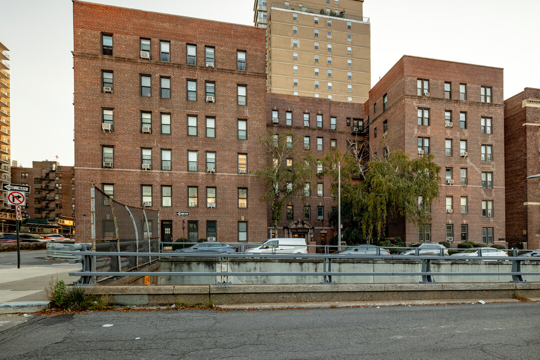 The Bristol in Forest Hills, NY - Building Photo