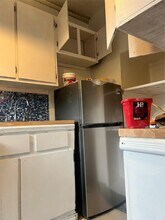 102 Kingston Ave in Brooklyn, NY - Foto de edificio - Building Photo