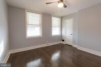 3006 Larue Square E photo'