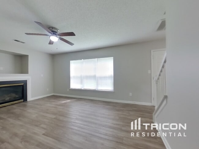 4009 Far West Dr in Charlotte, NC - Building Photo - Building Photo