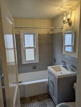 212 Manheim Ave in Oaklyn, NJ - Building Photo - Building Photo