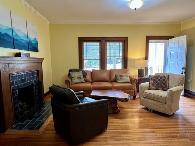 504 N Jefferson Ave in West Jefferson, NC - Building Photo - Building Photo