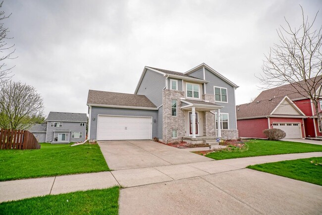 property at 818 Redan Dr
