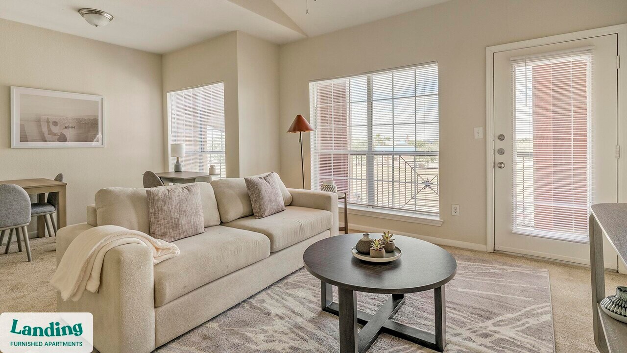11144 Fuqua St in Houston, TX - Building Photo