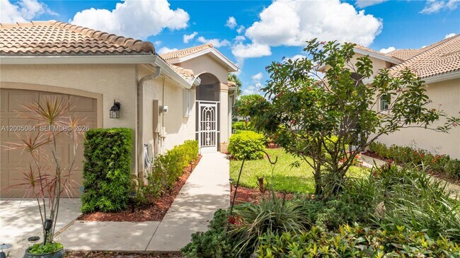 1896 Crestview Way in Naples, FL - Building Photo - Building Photo