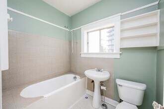 2820 Sixth Ave in San Diego, CA - Building Photo - Building Photo