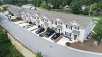 Swann Villas Apartments photo'