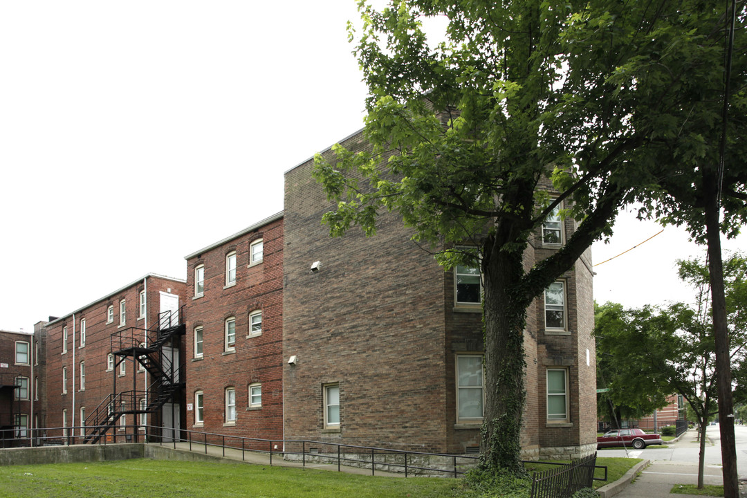 Shawnee Apartments in Louisville, KY - Building Photo