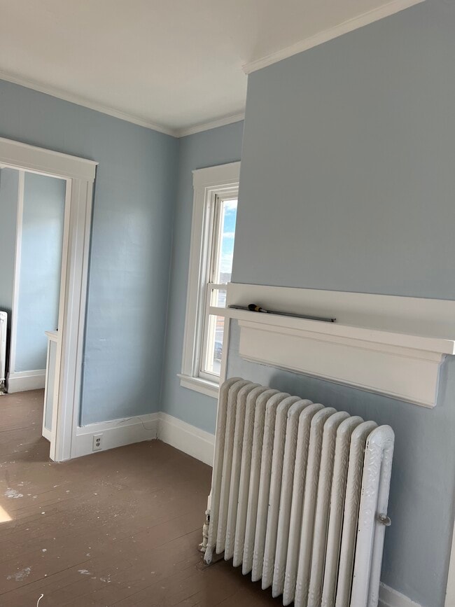 39 S Main St, Unit 2 in Concord, NH - Building Photo - Building Photo