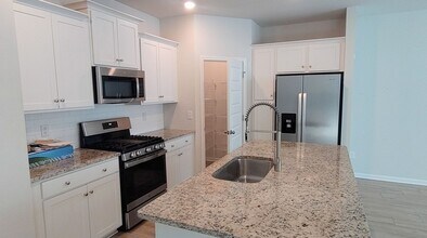 5451 Knobcone Loop in Myrtle Beach, SC - Building Photo - Building Photo