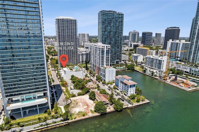 property at 600 NE 27th St