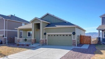 6026 Finglas Dr in Colorado Springs, CO - Building Photo