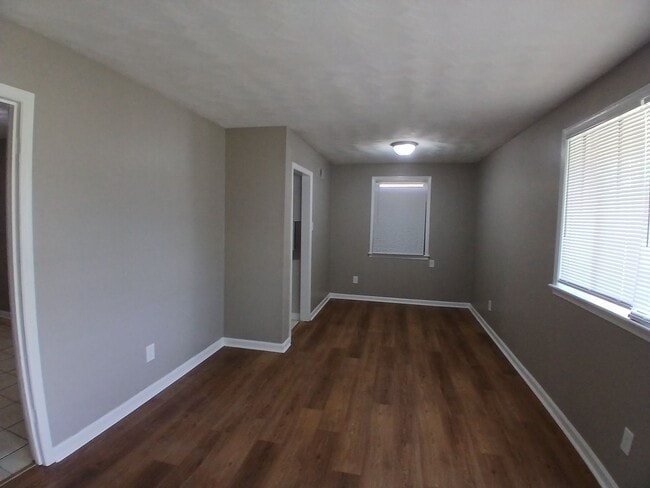 3103 Knightway Rd in Memphis, TN - Building Photo - Building Photo