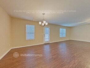 1827 Carpenter Cabin Dr in Charlotte, NC - Foto de edificio - Building Photo