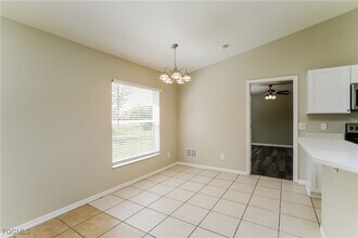 1805 NE 21st Pl in Cape Coral, FL - Building Photo - Building Photo