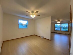 157 Mayluth Rd in Johnstown, PA - Building Photo - Building Photo