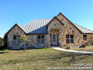 2264 Granada Hills in New Braunfels, TX - Building Photo