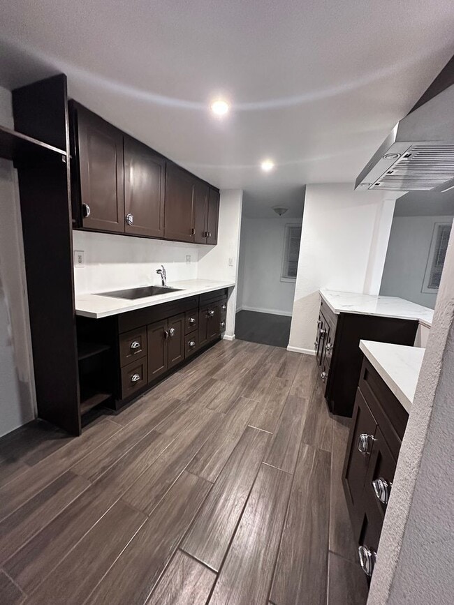 23510 W Ellis Ave in Perris, CA - Building Photo - Building Photo