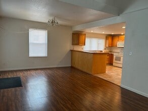 212 Carnahan Ave in Findlay, OH - Building Photo - Building Photo