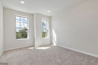 1014 Station Rd in Branchburg, NJ - Building Photo - Building Photo